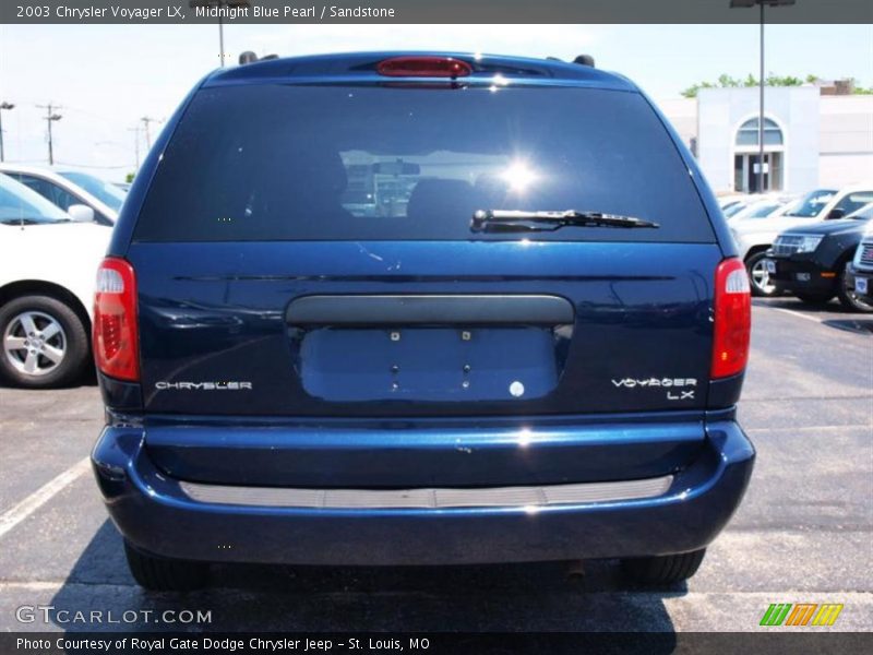 Midnight Blue Pearl / Sandstone 2003 Chrysler Voyager LX