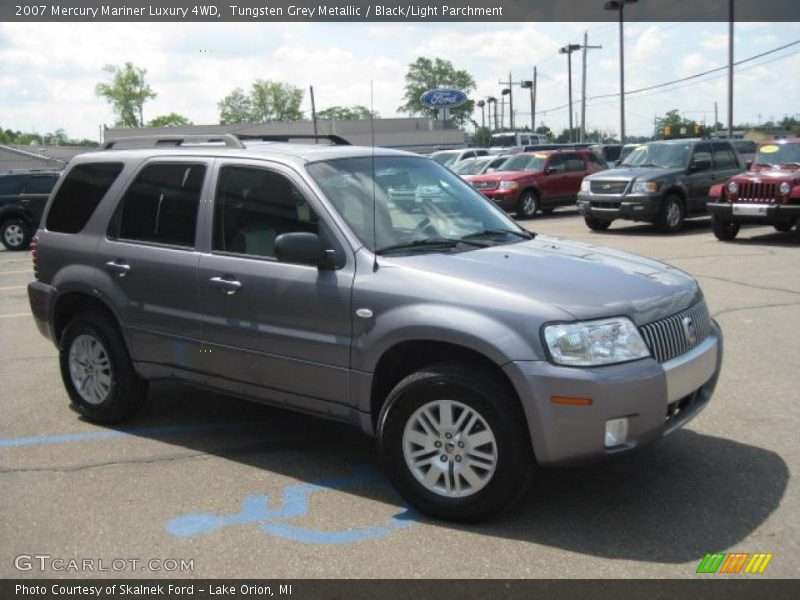 Tungsten Grey Metallic / Black/Light Parchment 2007 Mercury Mariner Luxury 4WD