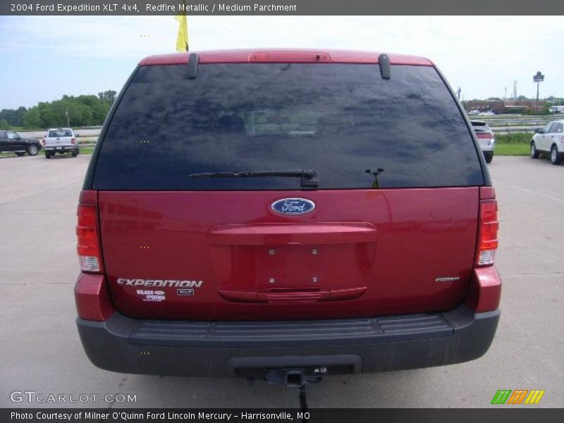 Redfire Metallic / Medium Parchment 2004 Ford Expedition XLT 4x4