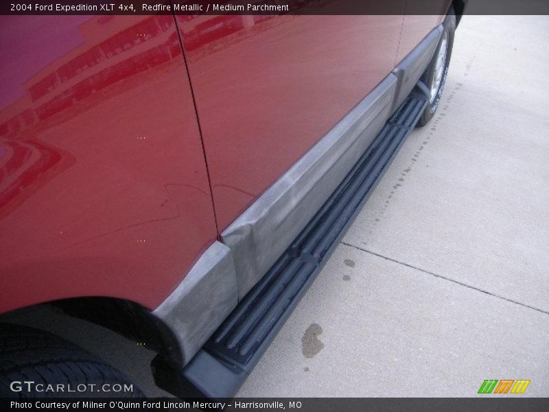 Redfire Metallic / Medium Parchment 2004 Ford Expedition XLT 4x4