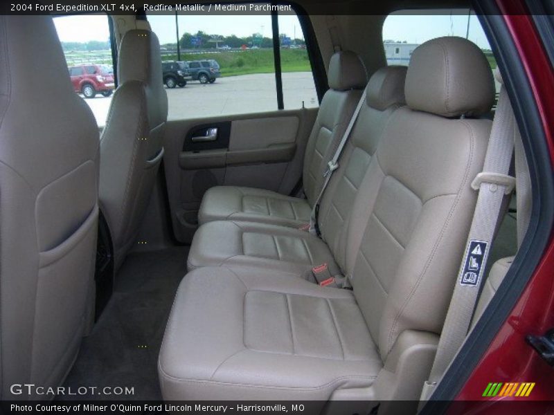 Redfire Metallic / Medium Parchment 2004 Ford Expedition XLT 4x4