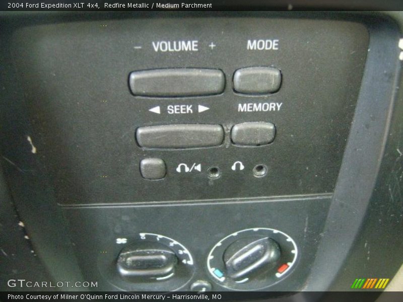 Redfire Metallic / Medium Parchment 2004 Ford Expedition XLT 4x4