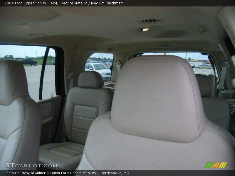 Redfire Metallic / Medium Parchment 2004 Ford Expedition XLT 4x4