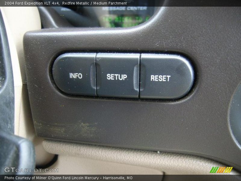 Redfire Metallic / Medium Parchment 2004 Ford Expedition XLT 4x4