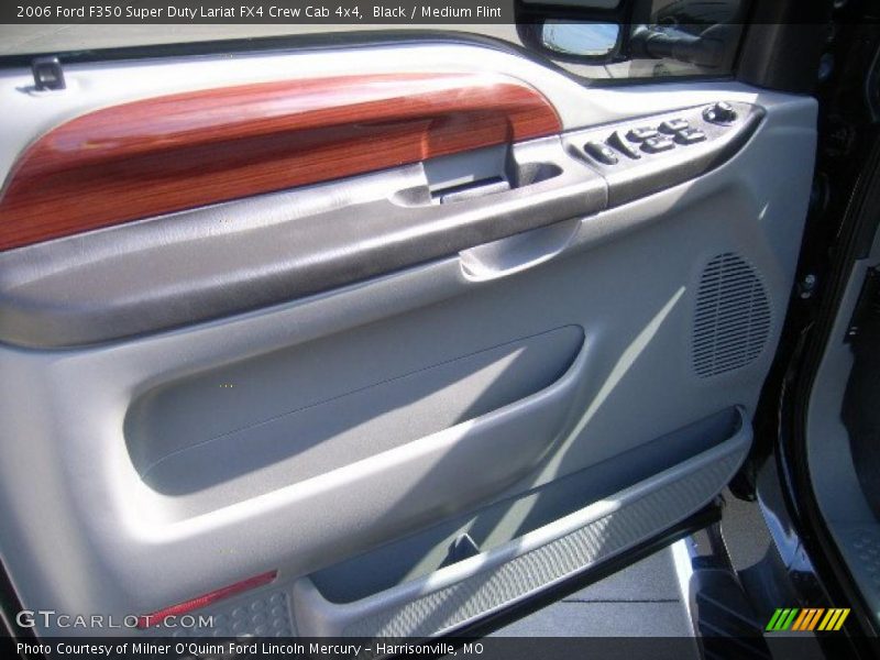 Black / Medium Flint 2006 Ford F350 Super Duty Lariat FX4 Crew Cab 4x4