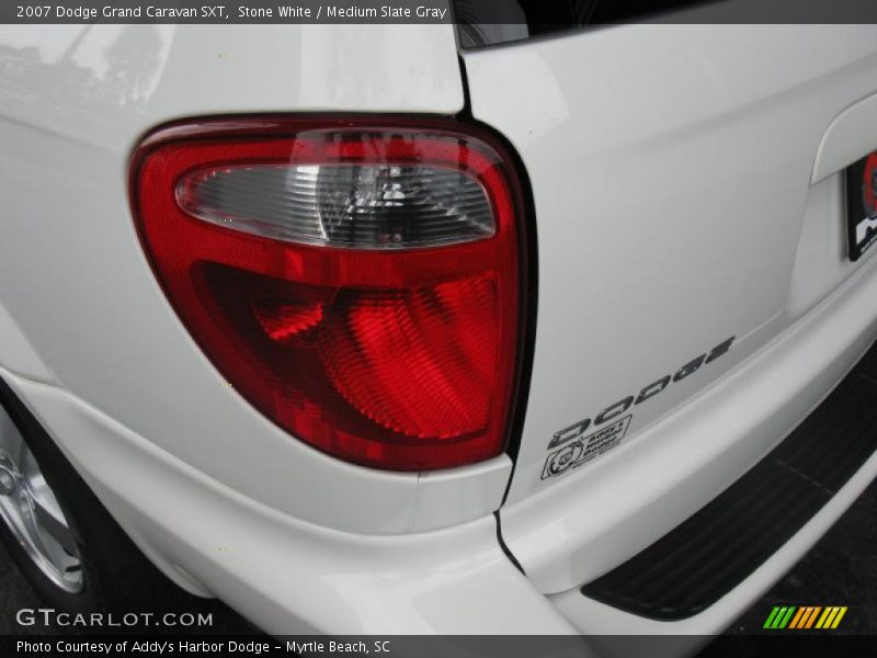 Stone White / Medium Slate Gray 2007 Dodge Grand Caravan SXT