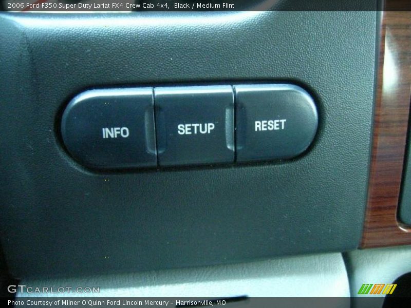 Black / Medium Flint 2006 Ford F350 Super Duty Lariat FX4 Crew Cab 4x4