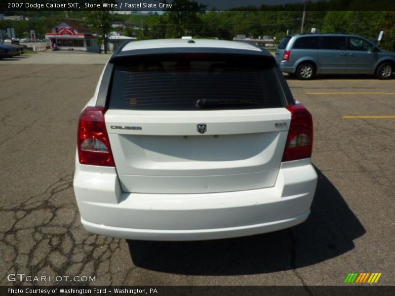 Stone White / Pastel Slate Gray 2007 Dodge Caliber SXT