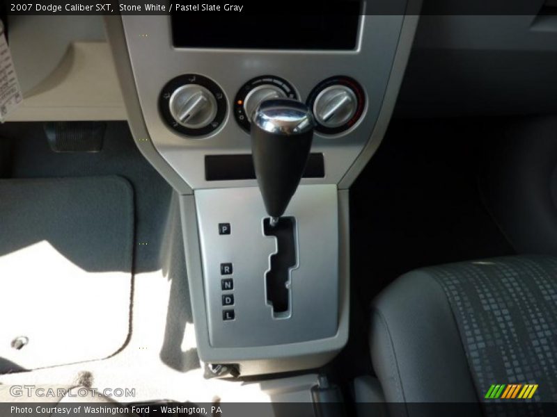 Stone White / Pastel Slate Gray 2007 Dodge Caliber SXT