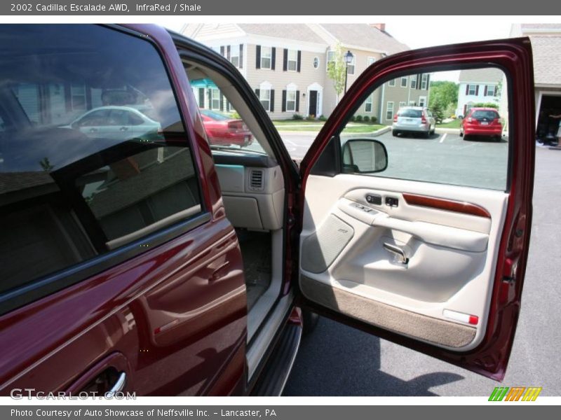 InfraRed / Shale 2002 Cadillac Escalade AWD