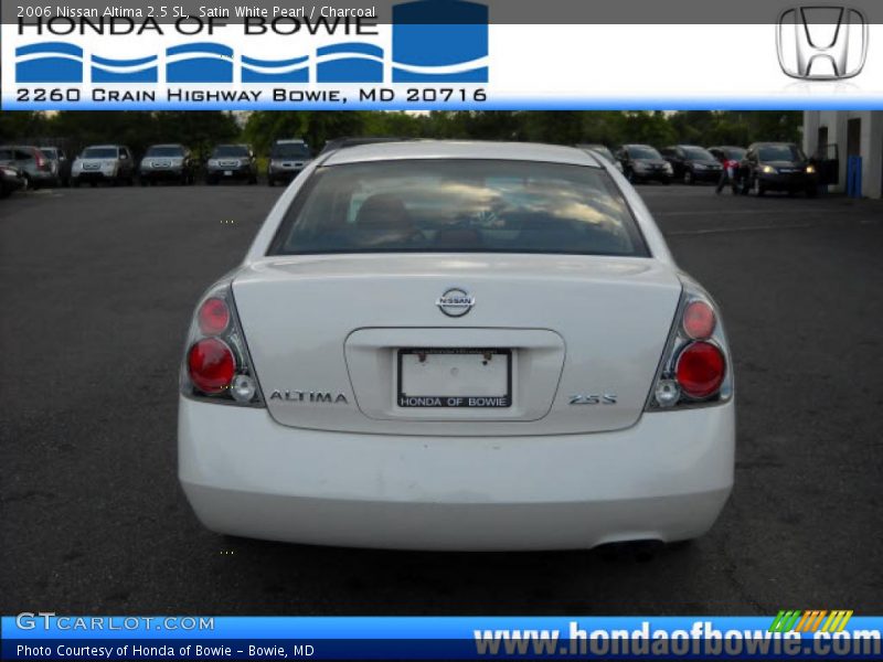 Satin White Pearl / Charcoal 2006 Nissan Altima 2.5 SL