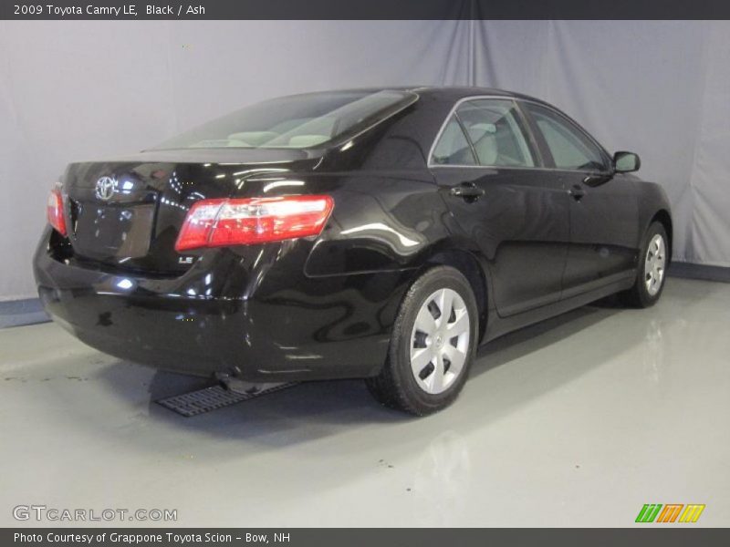 Black / Ash 2009 Toyota Camry LE