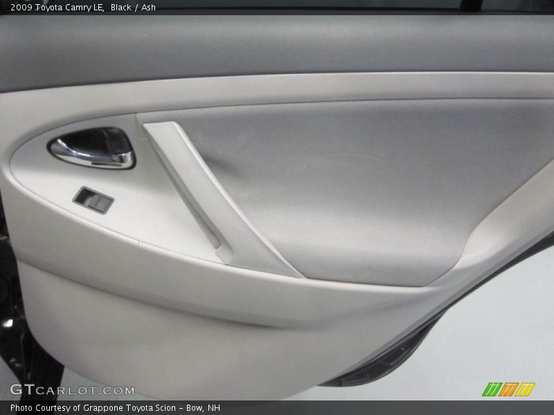 Black / Ash 2009 Toyota Camry LE