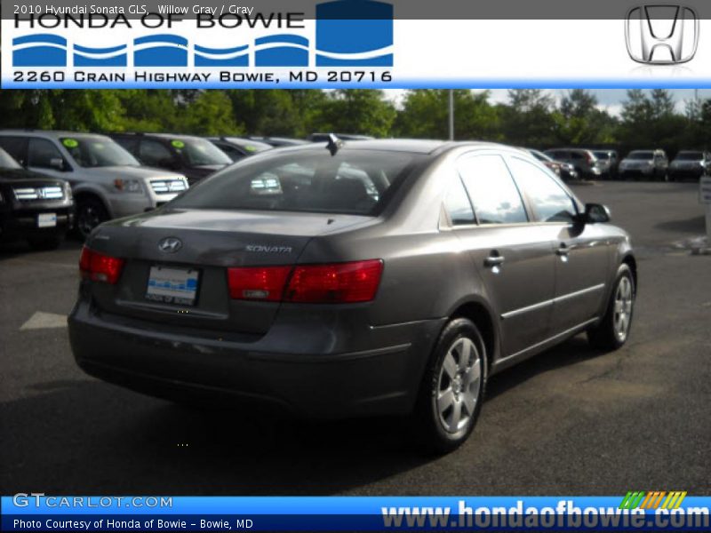 Willow Gray / Gray 2010 Hyundai Sonata GLS