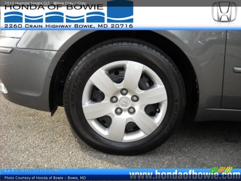Willow Gray / Gray 2010 Hyundai Sonata GLS