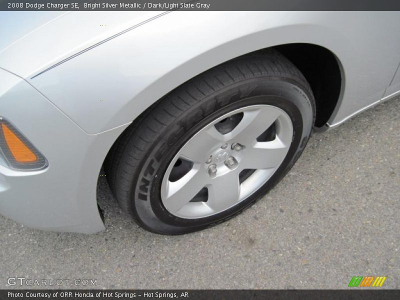 Bright Silver Metallic / Dark/Light Slate Gray 2008 Dodge Charger SE