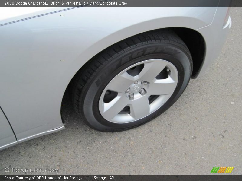 Bright Silver Metallic / Dark/Light Slate Gray 2008 Dodge Charger SE