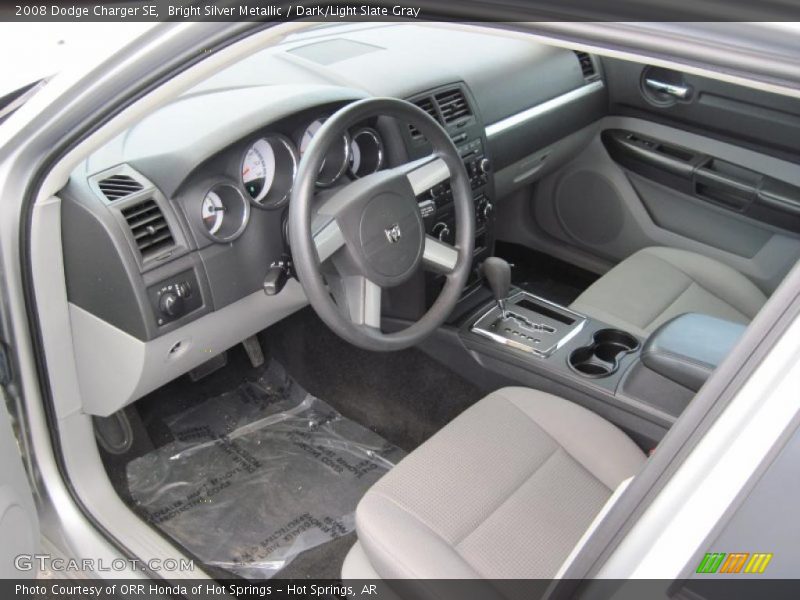 Bright Silver Metallic / Dark/Light Slate Gray 2008 Dodge Charger SE