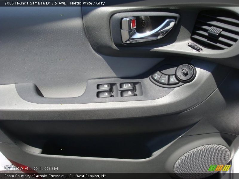 Nordic White / Gray 2005 Hyundai Santa Fe LX 3.5 4WD