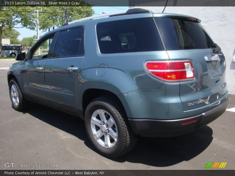 Silver Moss / Gray 2010 Saturn Outlook XE