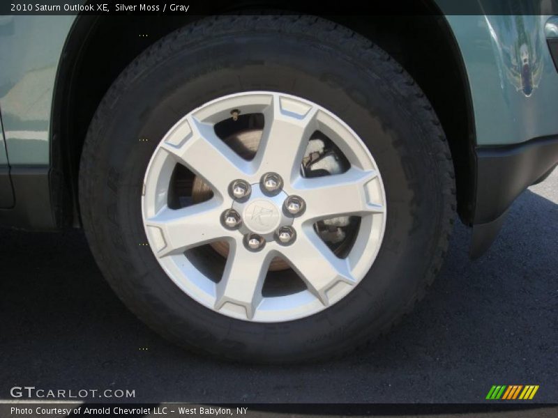 Silver Moss / Gray 2010 Saturn Outlook XE