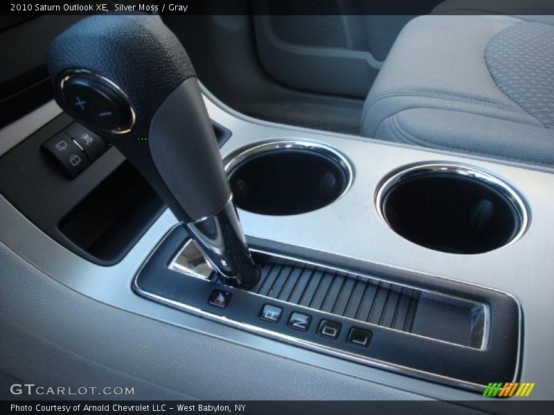 Silver Moss / Gray 2010 Saturn Outlook XE