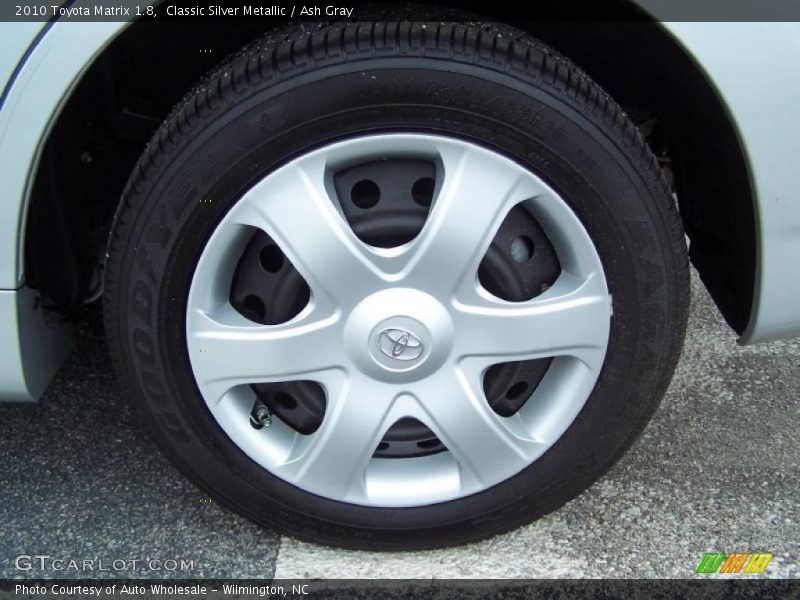 Classic Silver Metallic / Ash Gray 2010 Toyota Matrix 1.8
