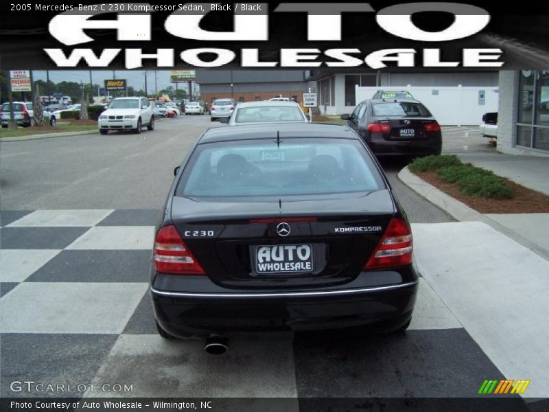 Black / Black 2005 Mercedes-Benz C 230 Kompressor Sedan