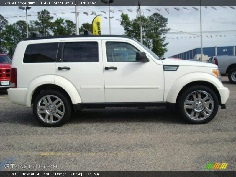 Stone White / Dark Khaki 2009 Dodge Nitro SLT 4x4