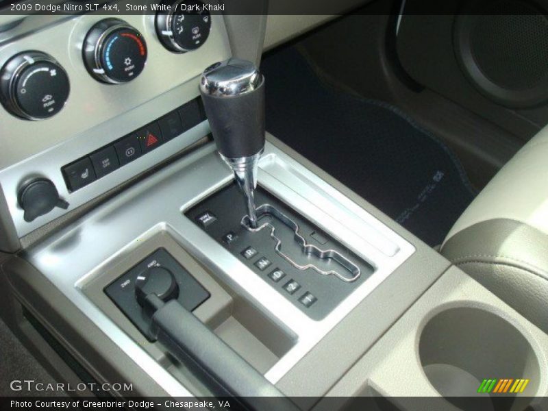 Stone White / Dark Khaki 2009 Dodge Nitro SLT 4x4