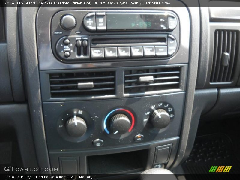 Controls of 2004 Grand Cherokee Freedom Edition 4x4