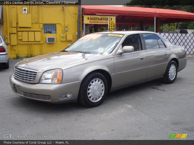 Cashmere / Oatmeal 2001 Cadillac DeVille Sedan