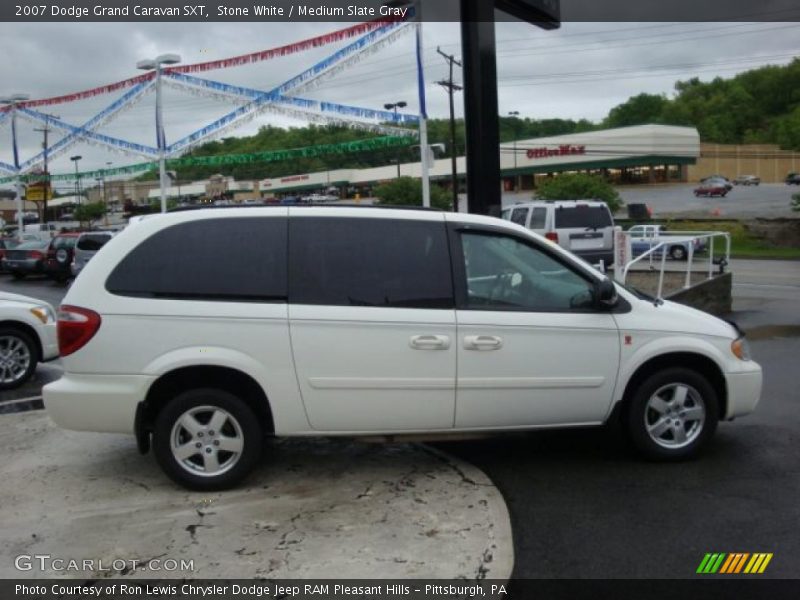 Stone White / Medium Slate Gray 2007 Dodge Grand Caravan SXT