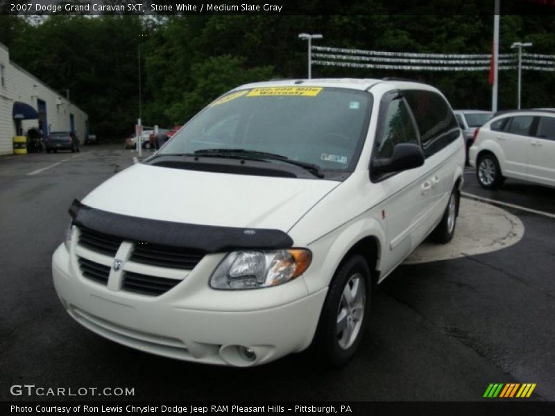 Stone White / Medium Slate Gray 2007 Dodge Grand Caravan SXT