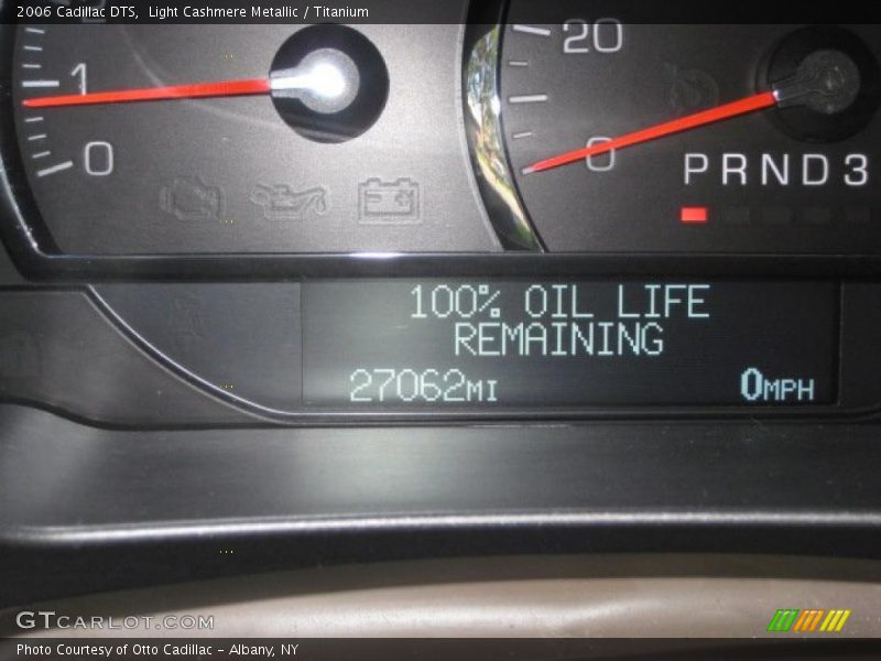 Light Cashmere Metallic / Titanium 2006 Cadillac DTS