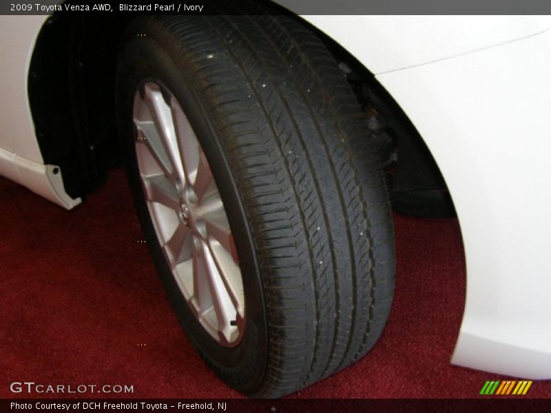 Blizzard Pearl / Ivory 2009 Toyota Venza AWD