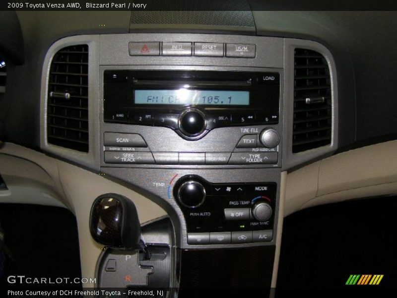 Blizzard Pearl / Ivory 2009 Toyota Venza AWD
