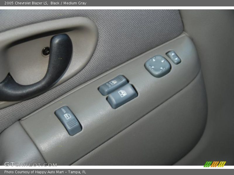 Black / Medium Gray 2005 Chevrolet Blazer LS