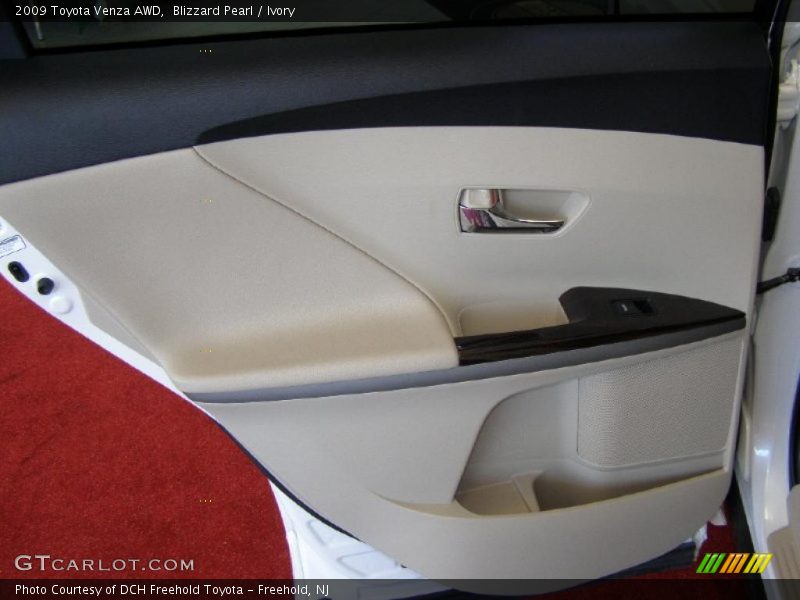 Blizzard Pearl / Ivory 2009 Toyota Venza AWD