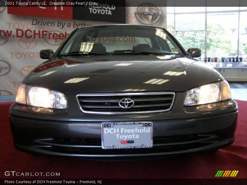 Graphite Gray Pearl / Gray 2001 Toyota Camry LE