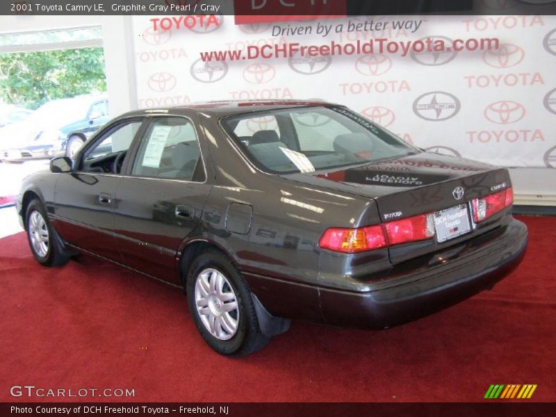 Graphite Gray Pearl / Gray 2001 Toyota Camry LE