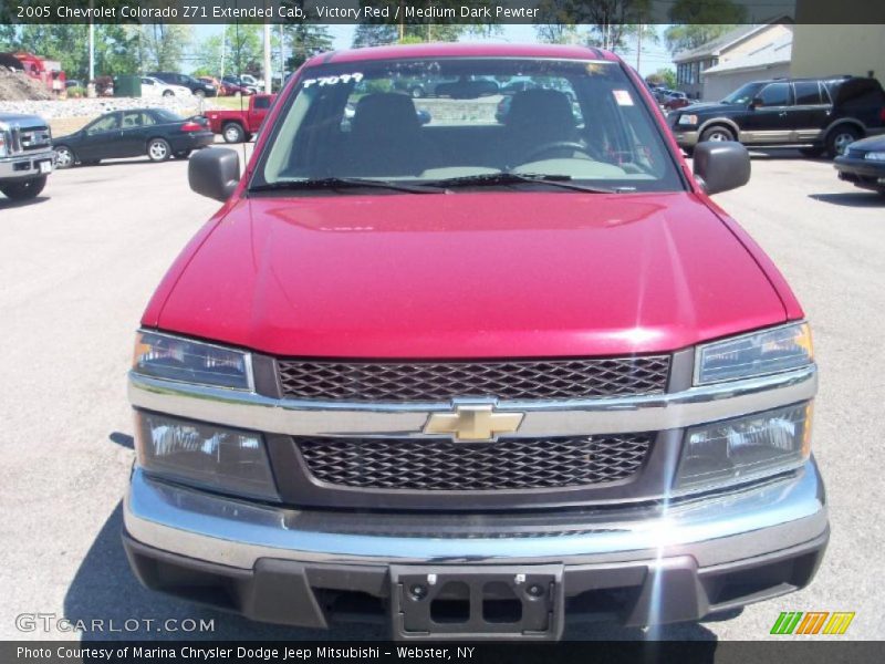 Victory Red / Medium Dark Pewter 2005 Chevrolet Colorado Z71 Extended Cab