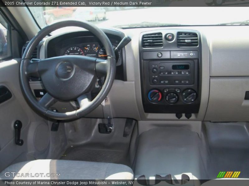 Victory Red / Medium Dark Pewter 2005 Chevrolet Colorado Z71 Extended Cab