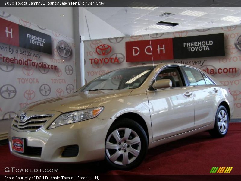 Sandy Beach Metallic / Ash Gray 2010 Toyota Camry LE
