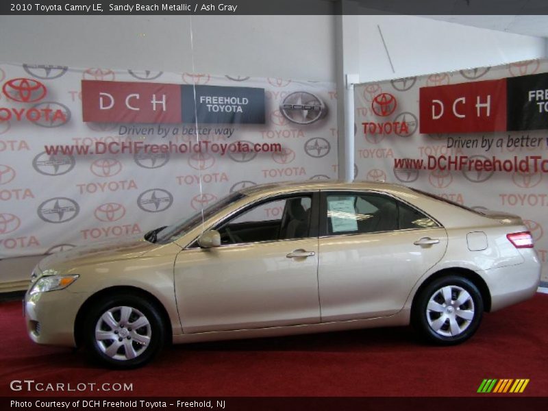 Sandy Beach Metallic / Ash Gray 2010 Toyota Camry LE