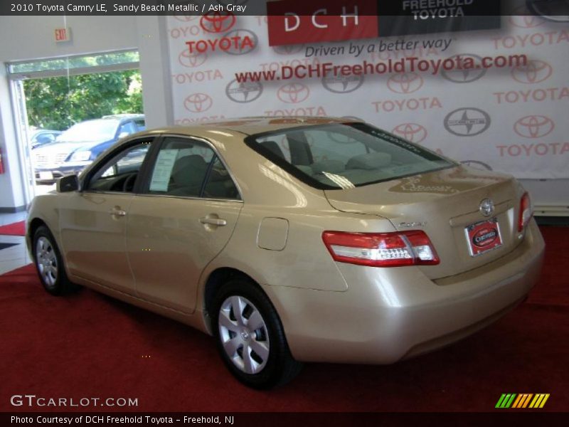 Sandy Beach Metallic / Ash Gray 2010 Toyota Camry LE