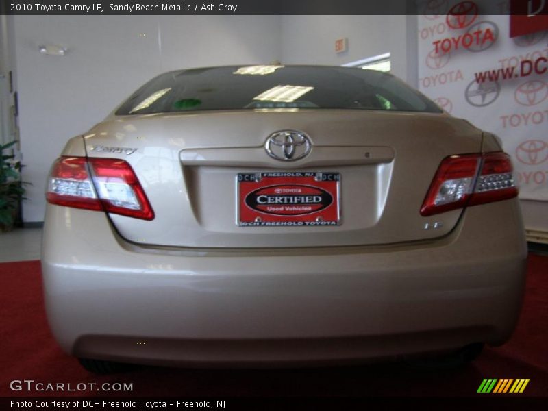 Sandy Beach Metallic / Ash Gray 2010 Toyota Camry LE