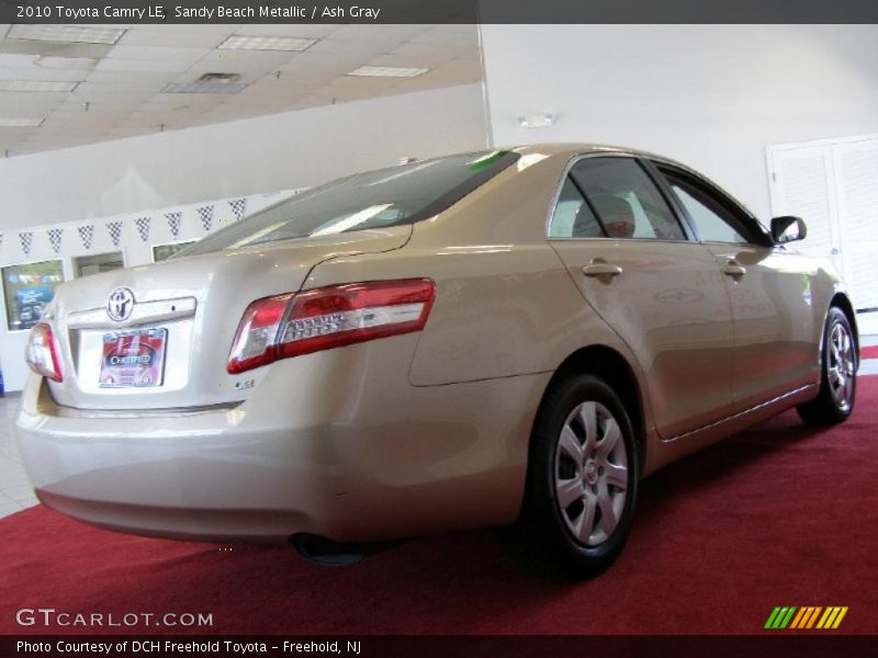 Sandy Beach Metallic / Ash Gray 2010 Toyota Camry LE