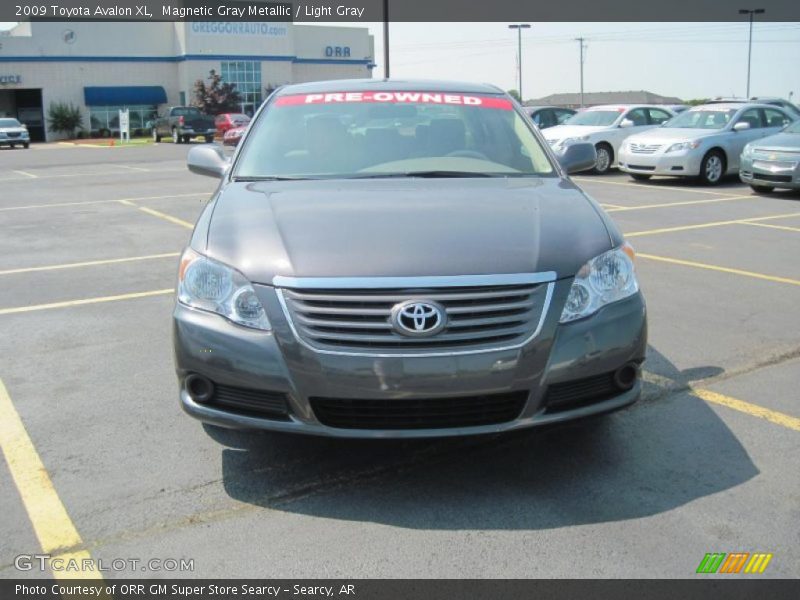 Magnetic Gray Metallic / Light Gray 2009 Toyota Avalon XL