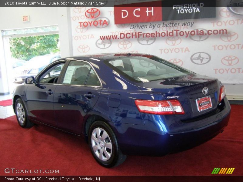 Blue Ribbon Metallic / Ash Gray 2010 Toyota Camry LE